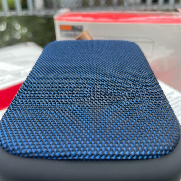 Mini Speaker - Picture 11 of 14